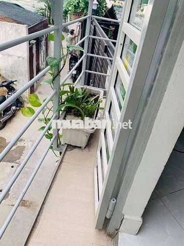 NHÀ NHỎ ĐỦ CÔNG NĂNG 3TẦNG -2PN -NƠ TRANG LONG -BÌNH THẠNH -SỔ RIÊNG.