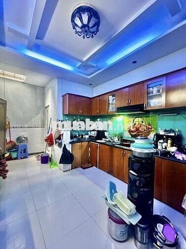 BÁN NHÀ ĐƯỜNG NGUYÊN HỒNG - SỔ ĐẸP - HẺM ĐẸP - GIÁ ĐẸP