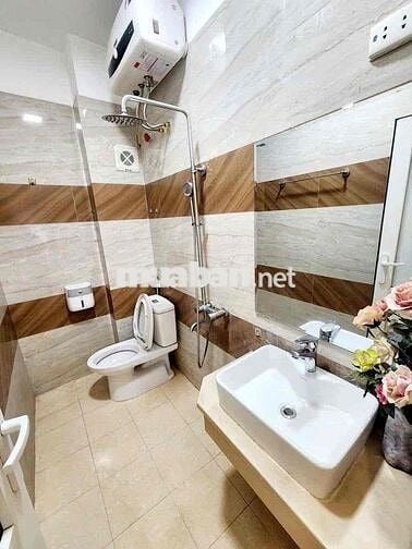 DO THAY ĐỔI CÔNG VIỆC TÔI CẦN BÁN NHÀ 3 TẦNG 18m PHỐ HÀO NAM