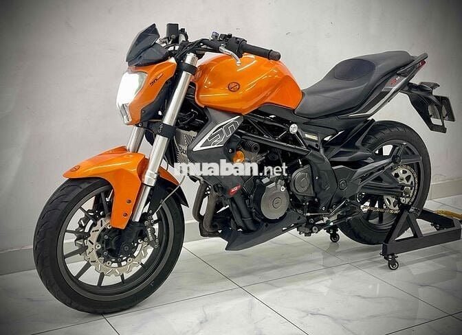 BENELLI 302 DATE 2016