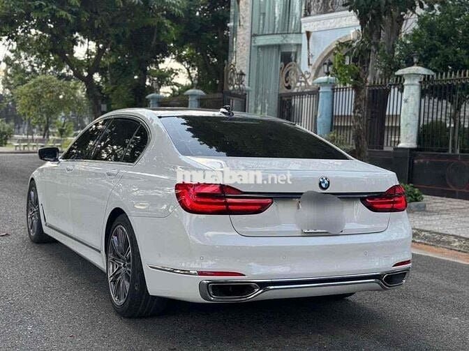 BMW 7 Series 2***00 km
