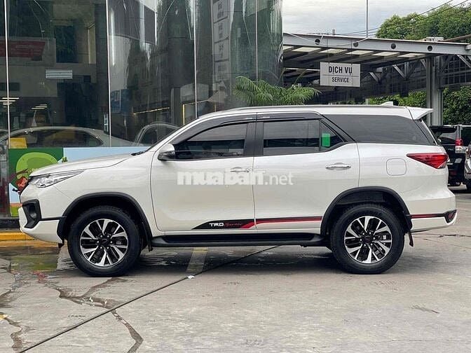 Toyota Fortuner 2019 TRD, xe gia đình, 1 chủ