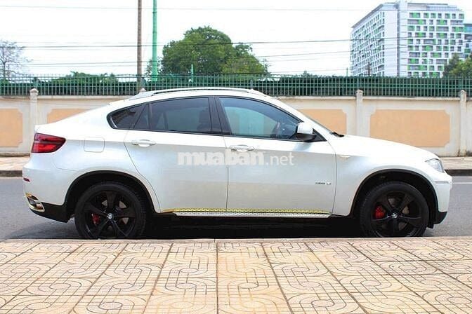 BMW X6 xDrive35i 2008 Màu Trắng Nội Thất Đỏ