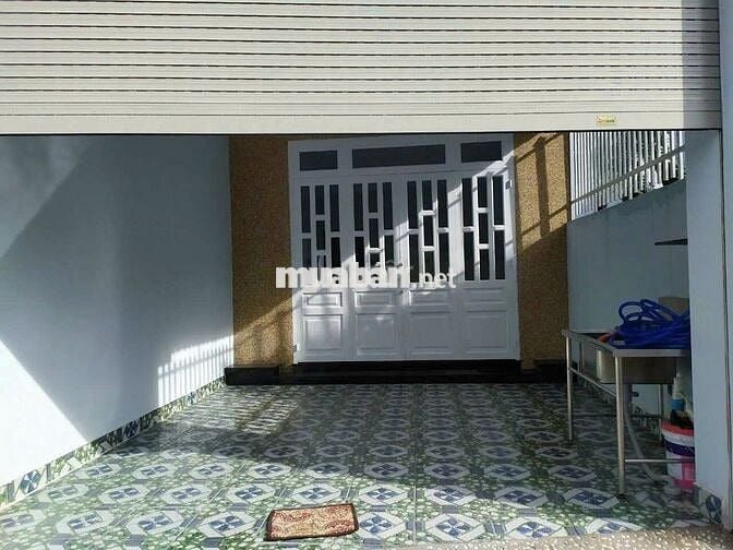Cho thuê nhà p Phú Cường TDM: 6 Tr/ tháng. dt 100m2