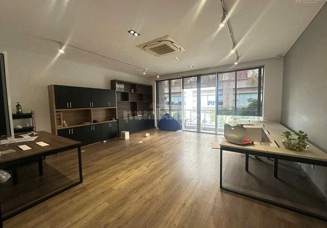 7X15M - 45 TRIỆU CHÍNH CHỦ CHO THUÊ NHÀ MẶT TIỀN 42 HỒ BÁ KIỆN Q10 