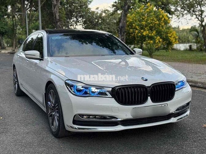 BMW 7 Series 2***00 km