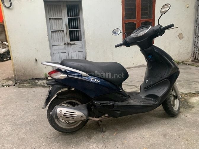 Bán xe Piaggio Fly 3V 125cc màu xanh tím, đăng ký 2015, xe đời cuối