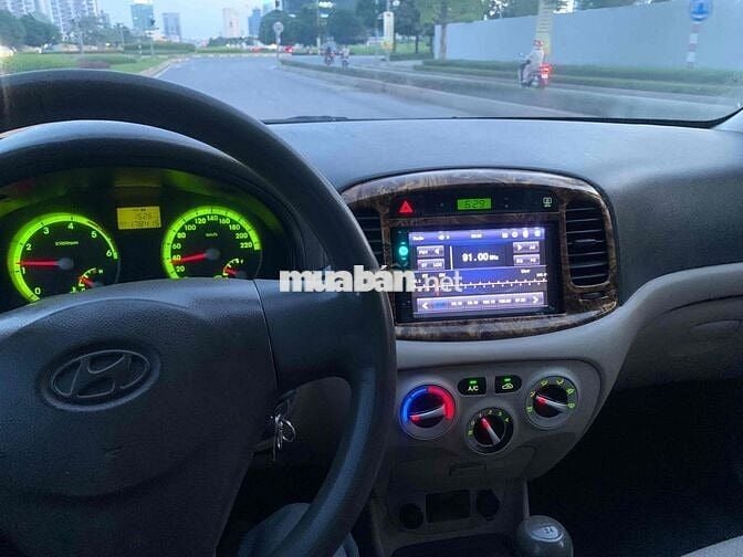 Hyundai nhập khẩu máy dầu chính chủ 5lít/100km