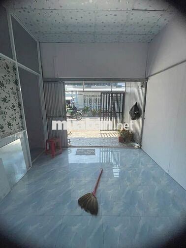 Kẹt bán gấp căn nhà mặt tiền ở xã Tân Hiệp, Hóc Môn 87m2 SHR giá 905tr