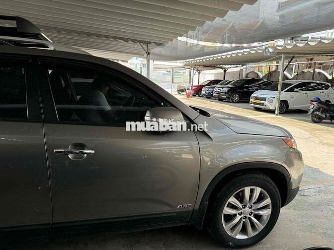 Kia Sorento 2011 GAT 2.4L 2WD - 134000 km