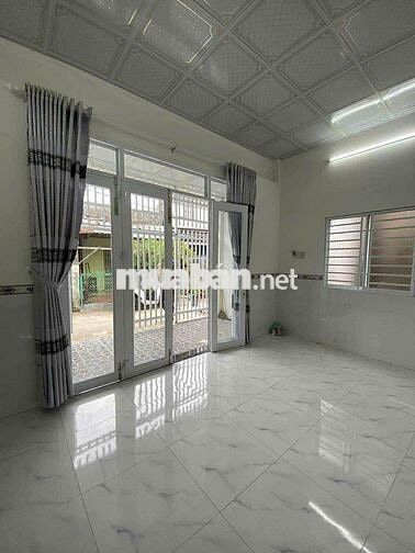 Bán gấp nhà Tân Hiệp 8  Hóc Môn dt 94m2 Sổ hồng riêng,giá 710tr