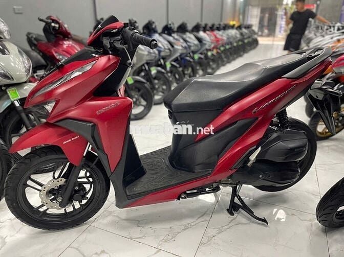 Vario 2021 trả góp 0 đồng 18 tuổi nhận xe