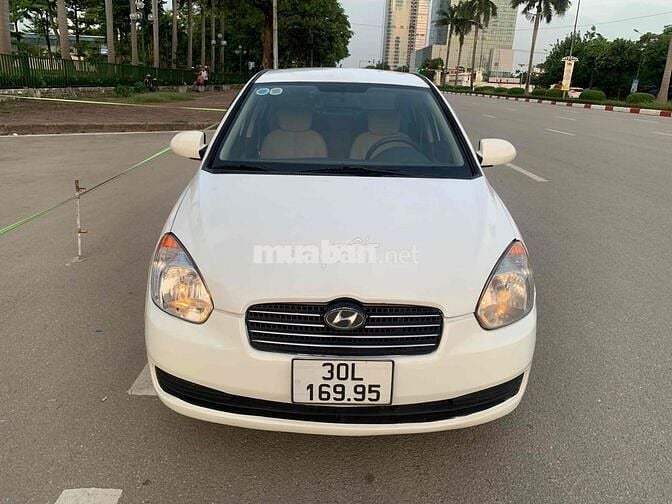 Hyundai nhập khẩu máy dầu chính chủ 5lít/100km