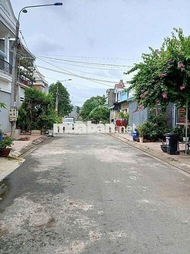 Chủ cần bán gấp lô đất KDC LAVENDER CITY .