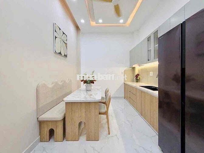 Phân khúc thấp ngay Nguyễn Tư Giản, GV 4tỷ600, nhà gần 50m2.