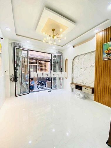 Nhà Bán mới hoàn hiện lương văn can P.15 Q8