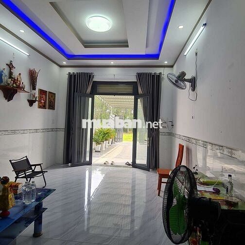 Bán nhà sổ riêng hoàn công . Cách chợ Thạnh Phú 2km gần trung tâm