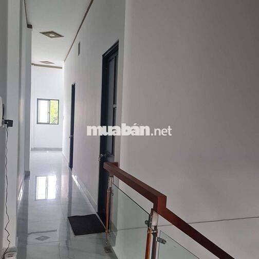 Bán nhà sổ riêng hoàn công . Cách chợ Thạnh Phú 2km gần trung tâm