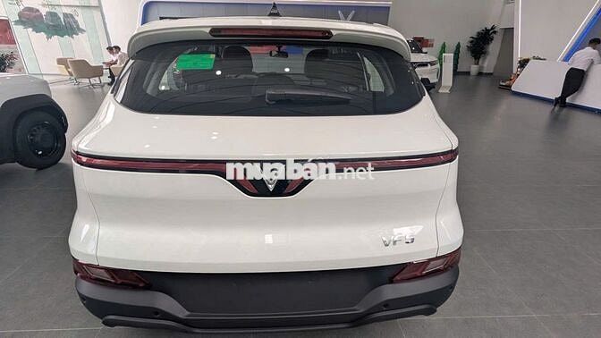 VinFast VF5 Plus 2025