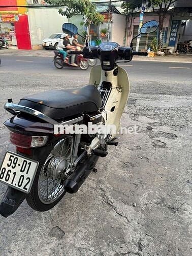 SUPER DREAM 9 CHỦ KÍ