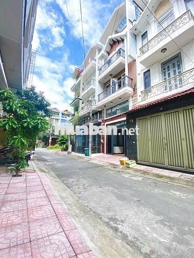 CĂN NHÀ 5 TẦNG NẰM TRONG KHU ĐỒNG BỘ VÍP 2 XE HƠI NÉ NHAU P.14 GÒ VẤP