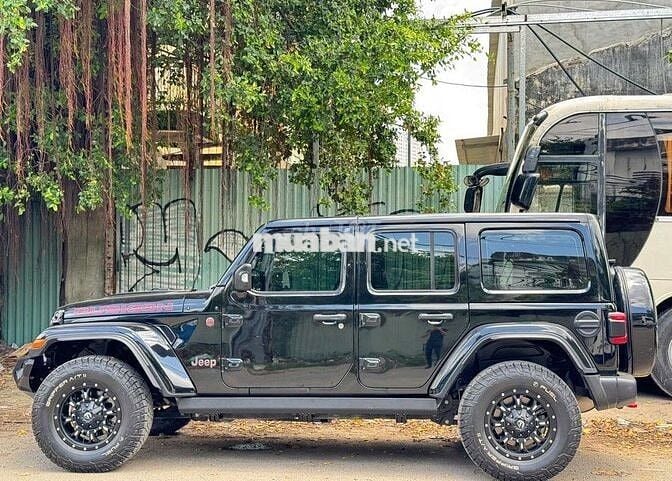 Jeep Wrangler Rubicon 2021 – Lướt 10.000km như Mới