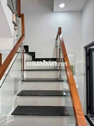 Bán Nhà 1 /Đường Nguyễn Văn Quá Gần Cầu Tham. Lương Q12 Giá : 1.198TR