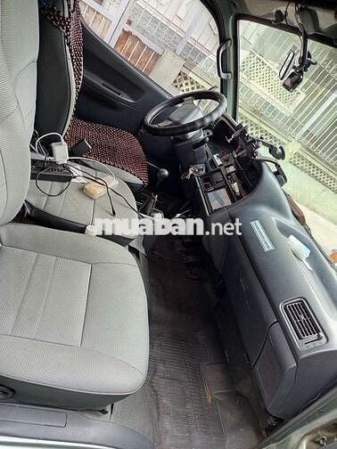 68 2005 Commuter 2.5 - 123456 km