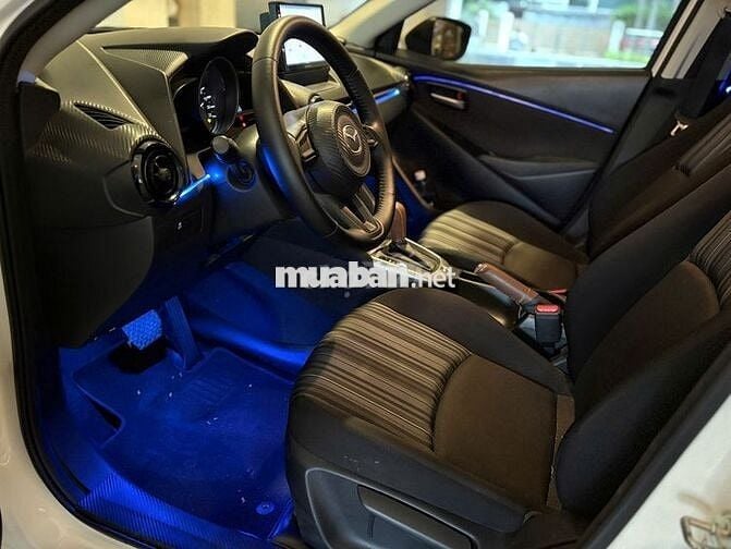 Mazda 2 1.5 AT 2023 - 27.000km