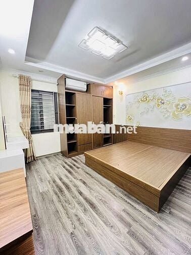 Bán nhà bát khối 30m2 xây 5 tầng 3 ngủ sát ôtô chỉ 5,15tỷ thương lượng