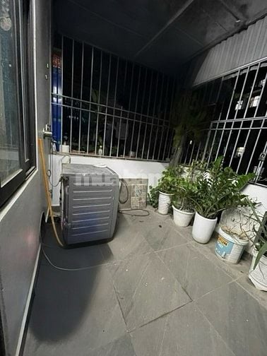 7 TỶ Là SỞ HỮU NGAY CĂN NHÀ 5 TẦNG - 3PN - CẠNH CHUNG CƯ BERRIVER