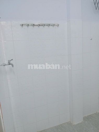 Cho gia đình thuê nhà nguyên căn Nguyễn Thị Minh Khai, Quận 1, 80m2