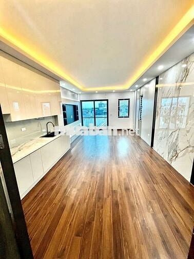 BÁN CĂN NHÀ 46,7M2 XÂY 6TẦNG THANG MÁY GARA Ô TÔ , RẺ NHẤT HÀ NỘI