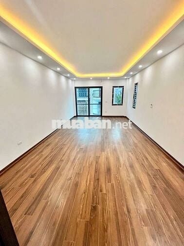 BÁN CĂN NHÀ 46,7M2 XÂY 6TẦNG THANG MÁY GARA Ô TÔ , RẺ NHẤT HÀ NỘI