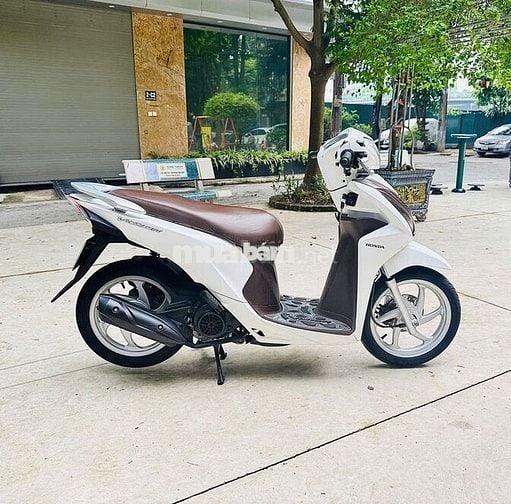 Honda Vision 2015 trắng chính chủ