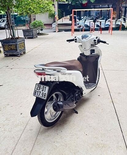 Honda Vision 2015 trắng chính chủ