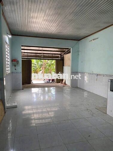 Bán gấp căn nhà ở Đ. Trần Thị Bốc , Thới Tam Thôn 88m2 SHR giá 920tr