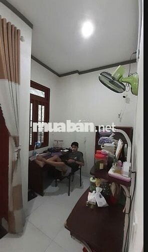 Nhà ở mặt tiền hẻm Nguyễn An Ninh -88m2-3 phòng ngủ-Dĩ An -HCM