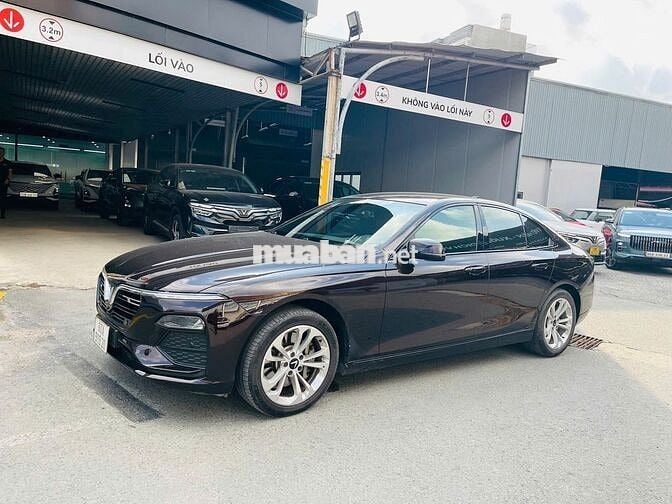 VinFast Lux A2.0 BASE 2020,màu Nâu,36000 km