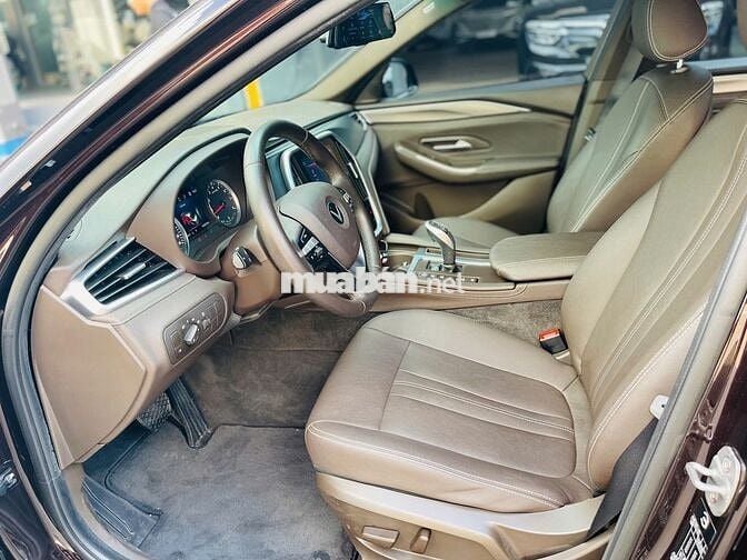 VinFast Lux A2.0 BASE 2020,màu Nâu,36000 km