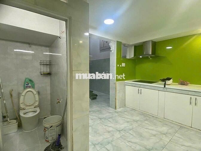 NHÀ ĐẸP NGAY CHỢ NGHĨA PHÁT 4X14M.4PN.3WC GIÁ 13.500Đ