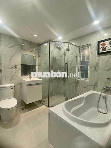 NHÀ ĐẸP NGAY CHỢ NGHĨA PHÁT 4X14M.4PN.3WC GIÁ 13.500Đ