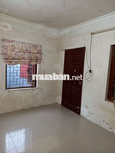 Chính chủ Cho Thuê Nhà 3,5 tầng, Ngõ 1 Bùi Xương Trạch, P. Khương Đình