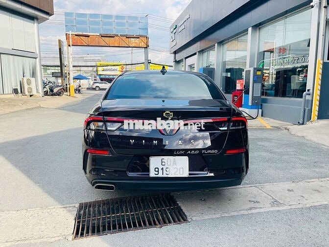 VinFast Lux A2.0 BASE 2020,màu Nâu,36000 km