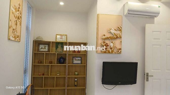 Cho thuê nhà nguyên căn, diện tích 5x20, 1 trệt,2 lầu,nội thất đầy đủ