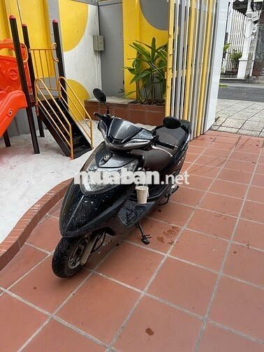 Cần bán xe Atialia 2011 125CC màu đen