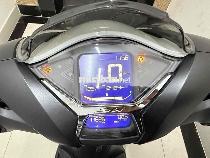 Chính chủ bán xe SH 160i 2024 màu xám xi măng
