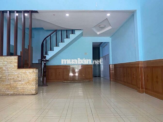 Cho thuê nhà nguyên căn 1 trệt 1 lầu pk pb 2 pn 2 WC hẻm xe hơi thông