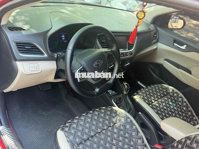 Hyundai Accent 2020 1.4 AT - 923658 km