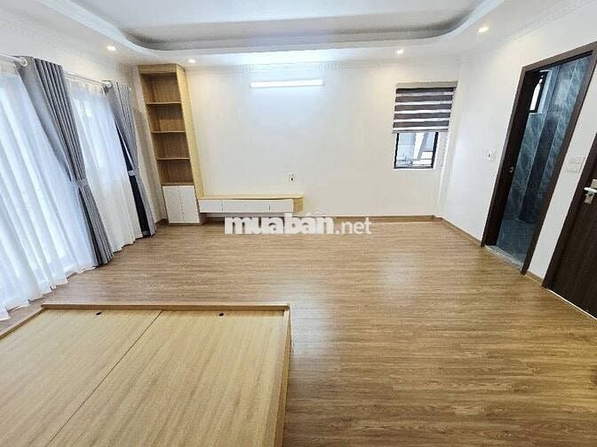 A  của bạn e Công cần bán nhà 5t,45m tại Phố Lụa,HĐ ôtô gần nhà chỉ 8t